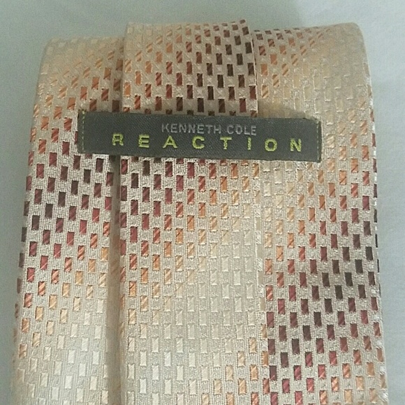 Mens Kenneth Cole Reaction Tie - Picture 3 of 4